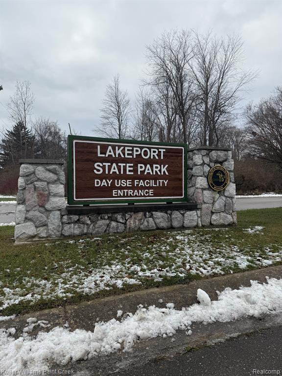 4892 Lakeshore Road Lexington, MI 48450 - Photo 4 of 31 Gallery Image 4