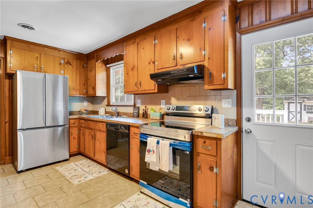 9931 Barnetts Road Charles City, VA 23030 - Photo 13 of 31