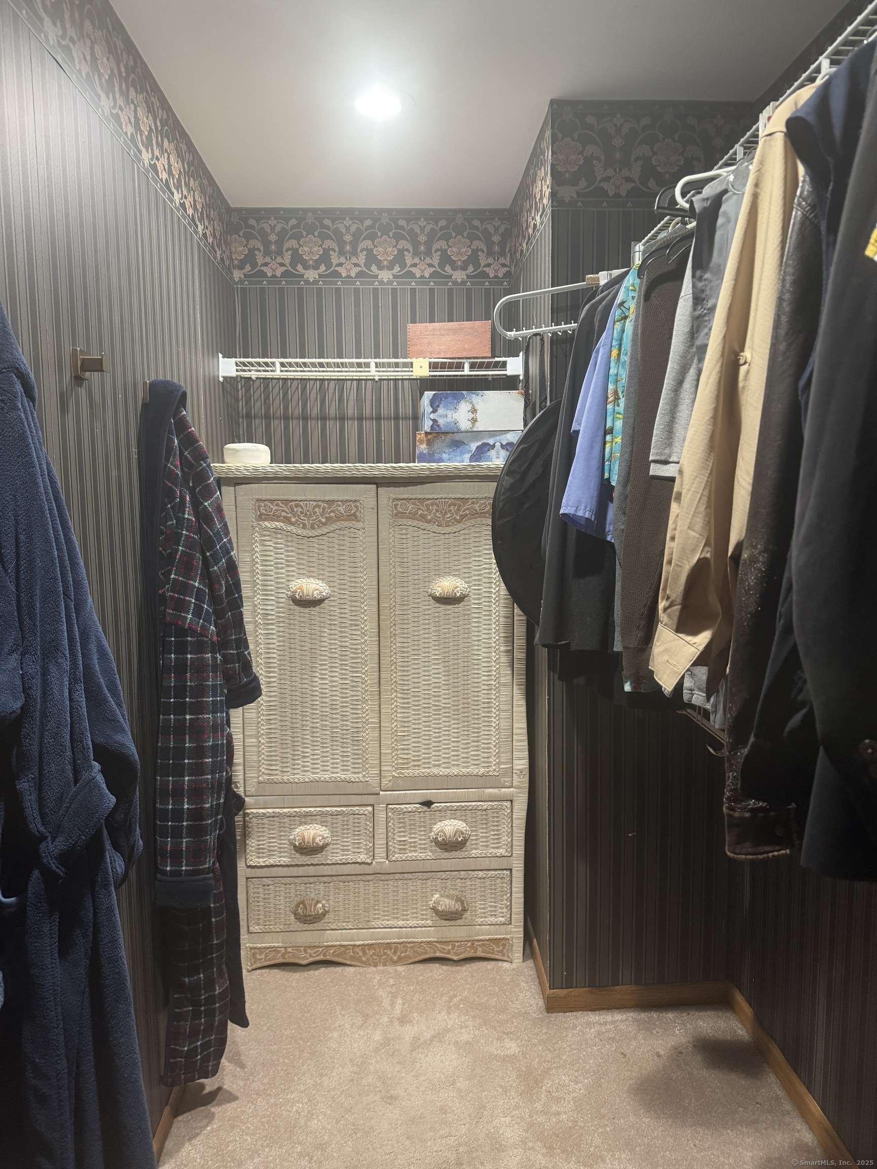 84 Ridge Hill Road Montville, CT 06370 - Photo 24 of 38