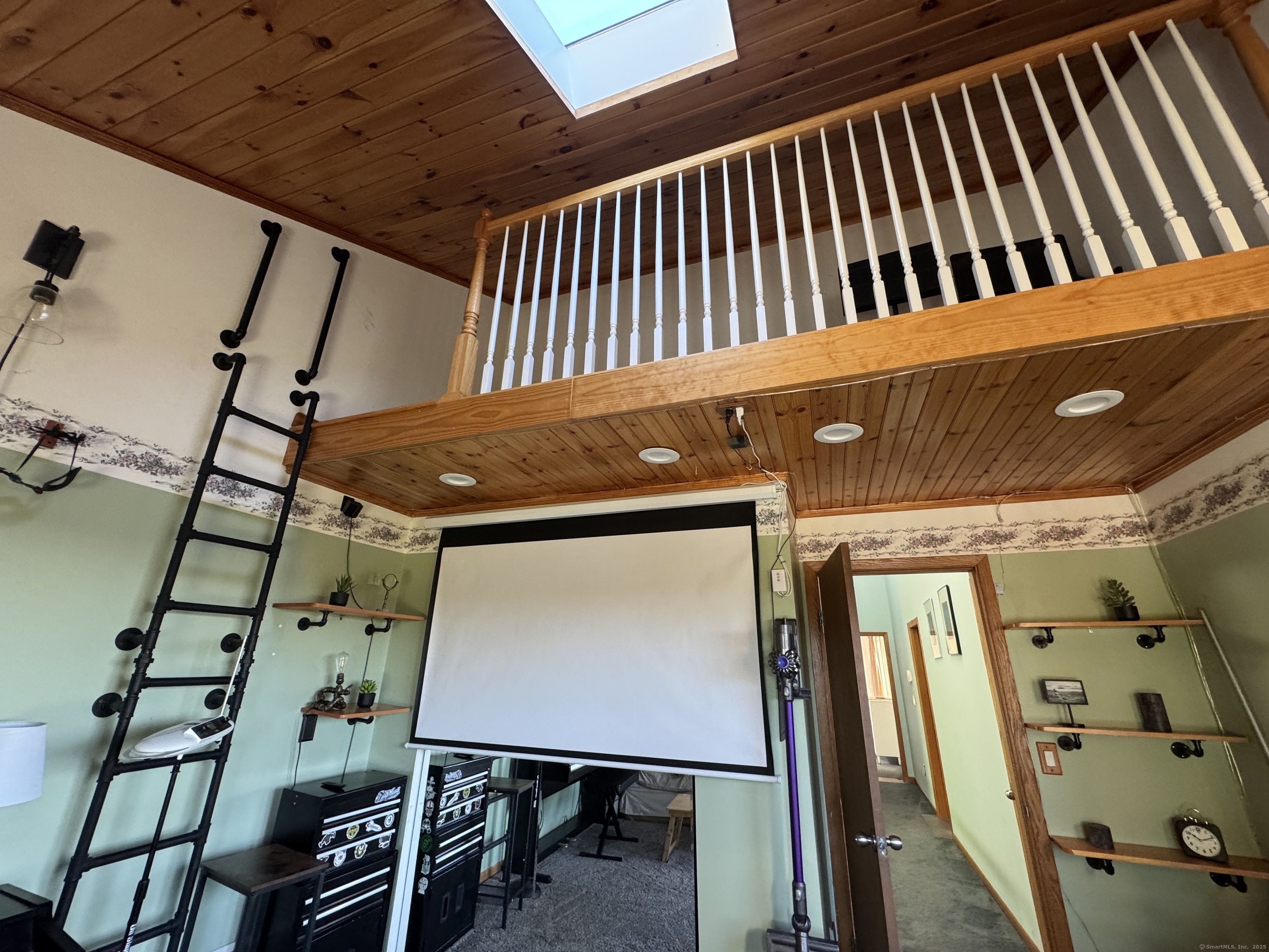 84 Ridge Hill Road Montville, CT 06370 - Photo 26 of 38