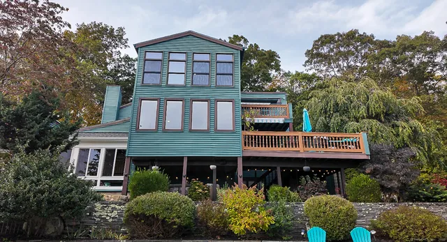 $749,900 | 84 Ridge Hill Road, Montville, CT 06370