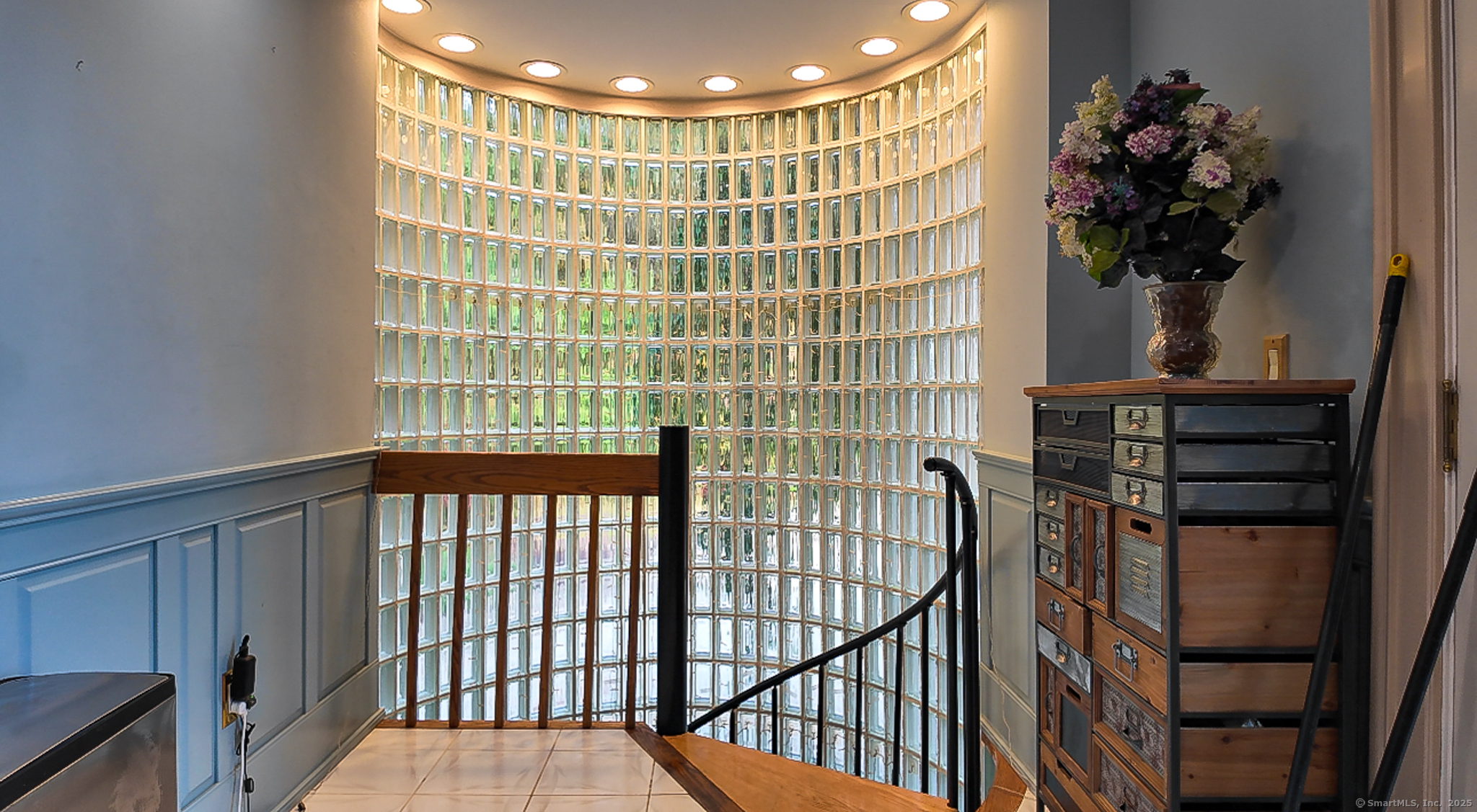 84 Ridge Hill Road Montville, CT 06370 - Photo 6 of 38