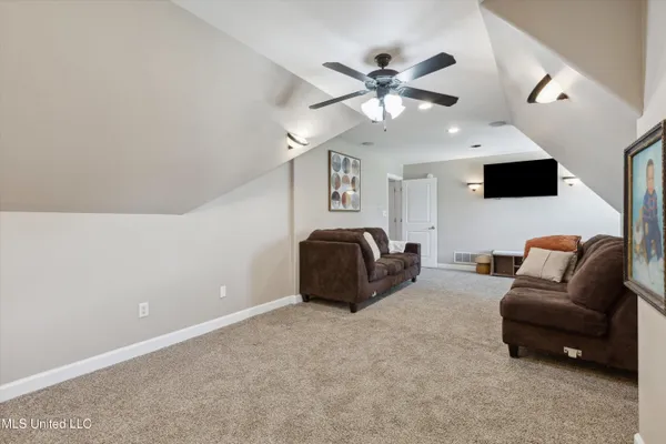 $479,000 | 2196 Little Elk Cove, Southaven, MS 38672