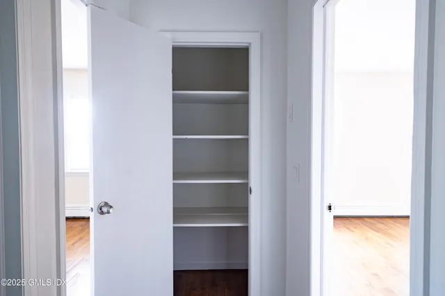 $3,950 | 51 View Street West, Unit 2, Greenwich, CT 06830