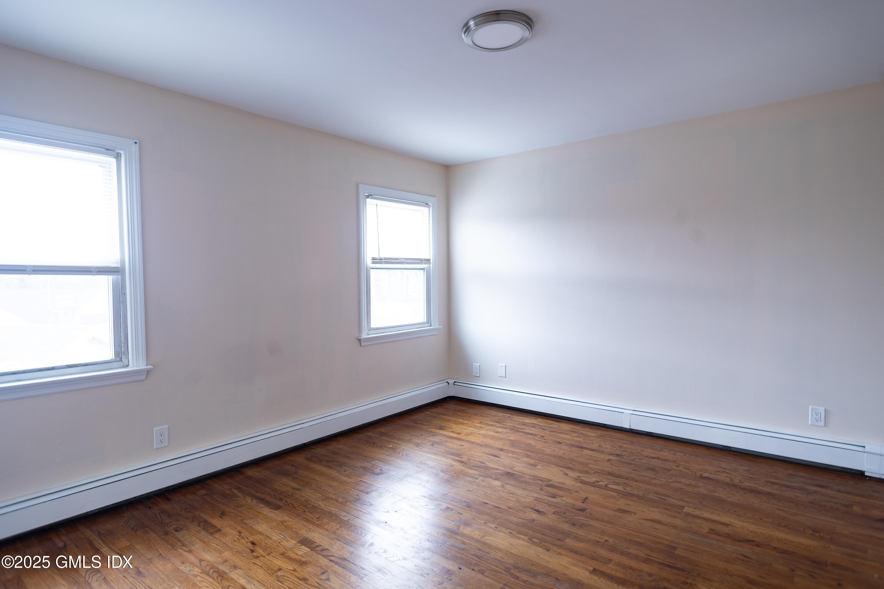 51 View Street West, Unit 2 Greenwich, CT 06830 - Photo 13 of 19 _P4A9871