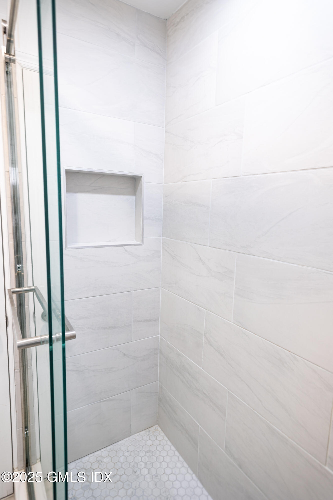 51 View Street West, Unit 2 Greenwich, CT 06830 - Photo 18 of 19 _P4A9902