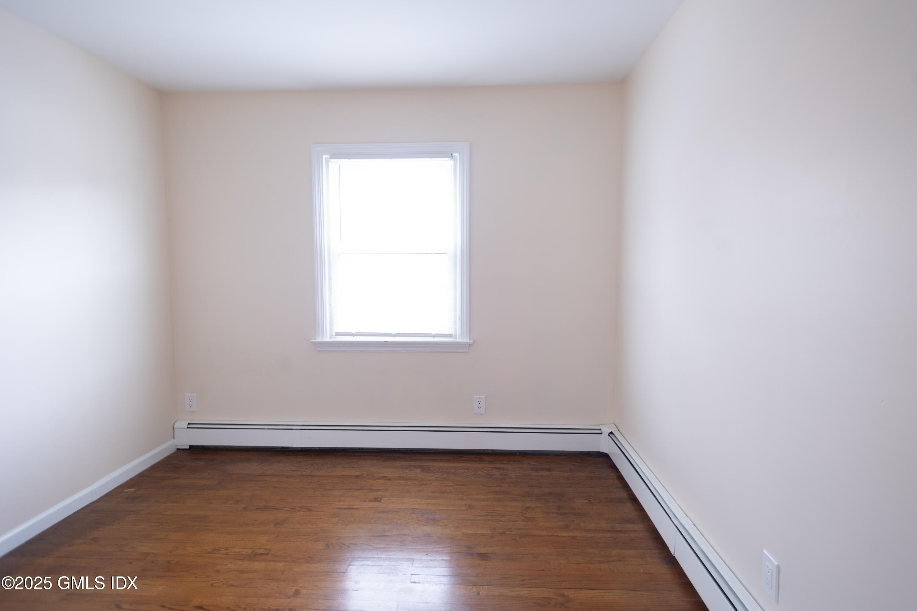 51 View Street West, Unit 2 Greenwich, CT 06830 - Photo 10 of 19 _P4A9842