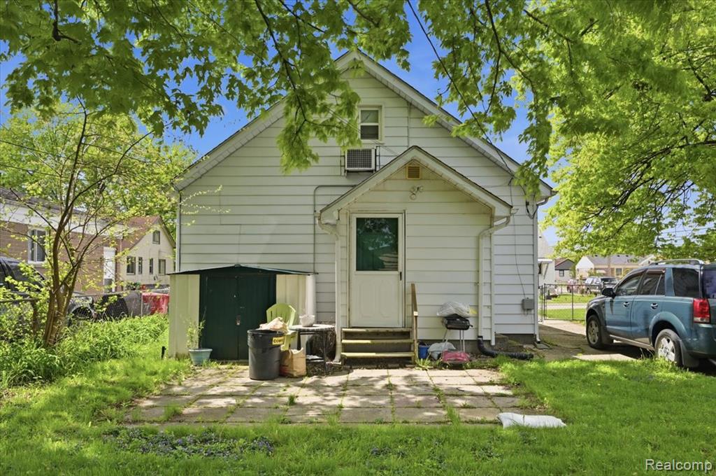 23164 Donald Avenue Eastpointe, MI 48021 - Photo 13 of 18