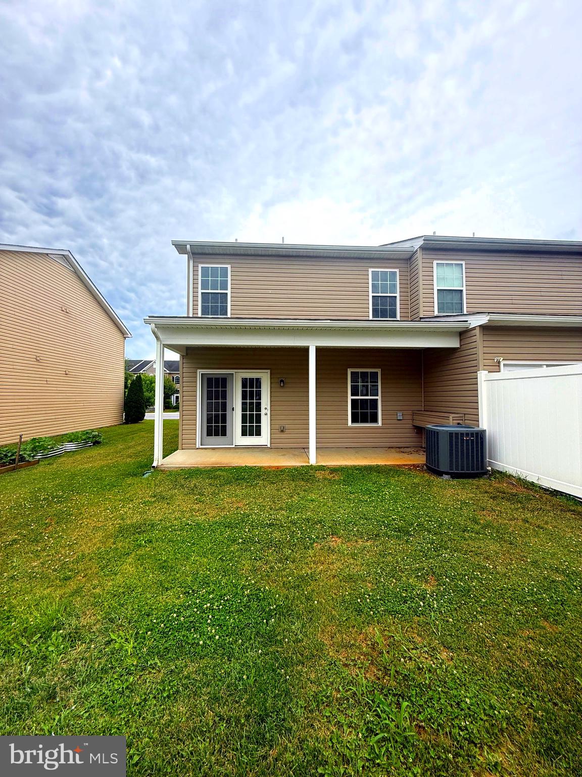 25 Cavendish Way Falling Waters, WV 25419 - Photo 5 of 34