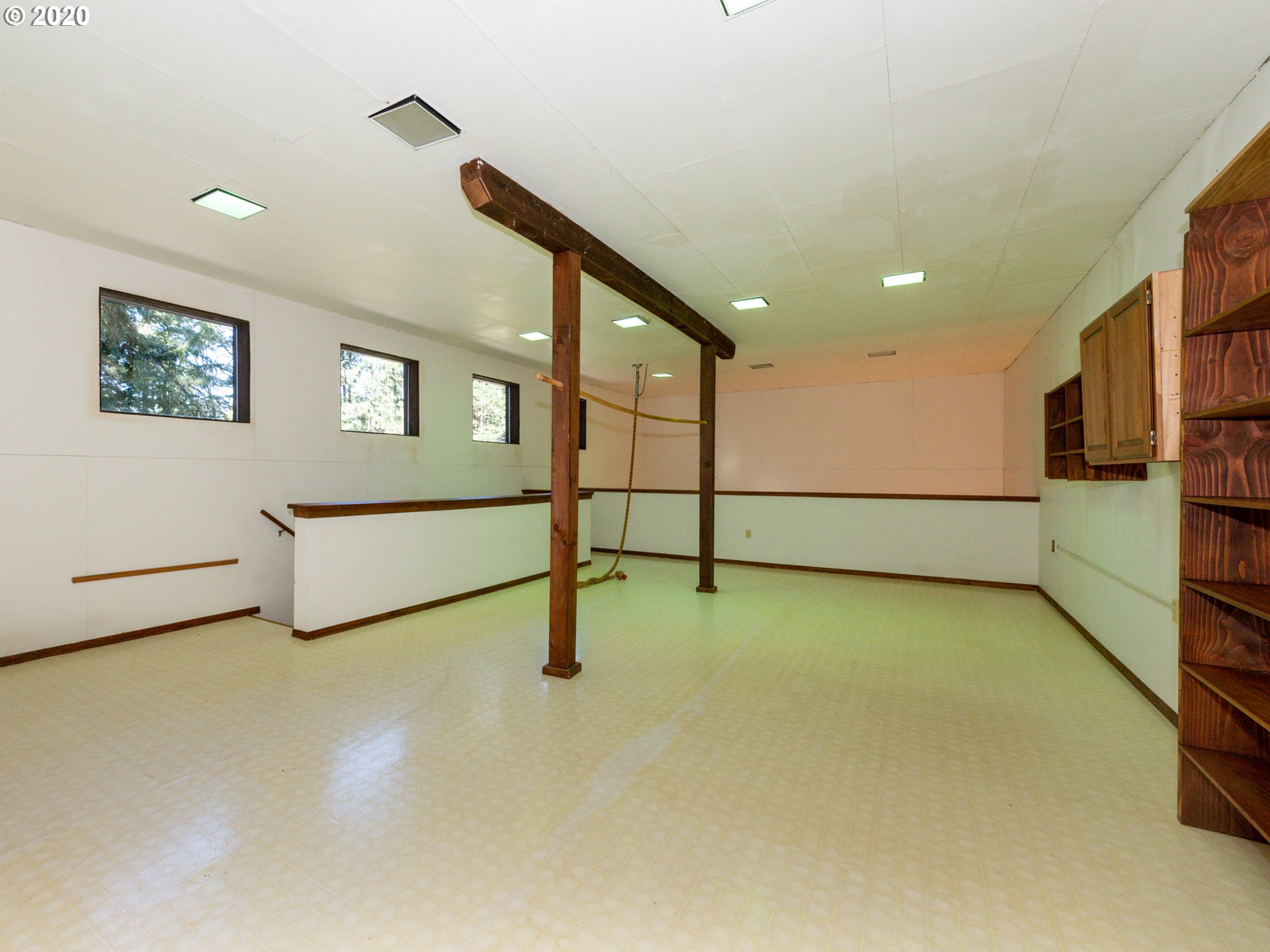 40706 Deerhorn Road Springfield, OR 97478 - Photo 20 of 32 Gallery Image 20