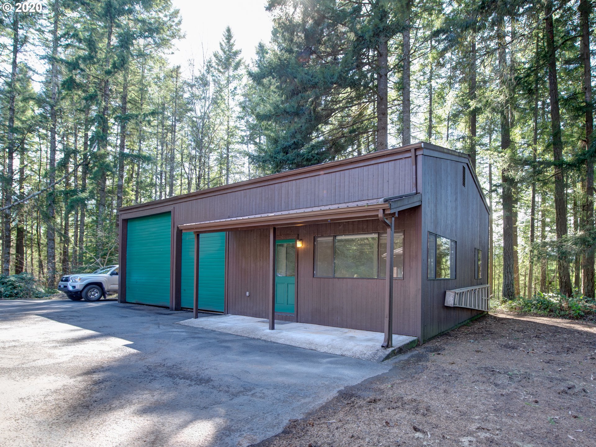 40706 Deerhorn Road Springfield, OR 97478 - Photo 22 of 32 Gallery Image 22