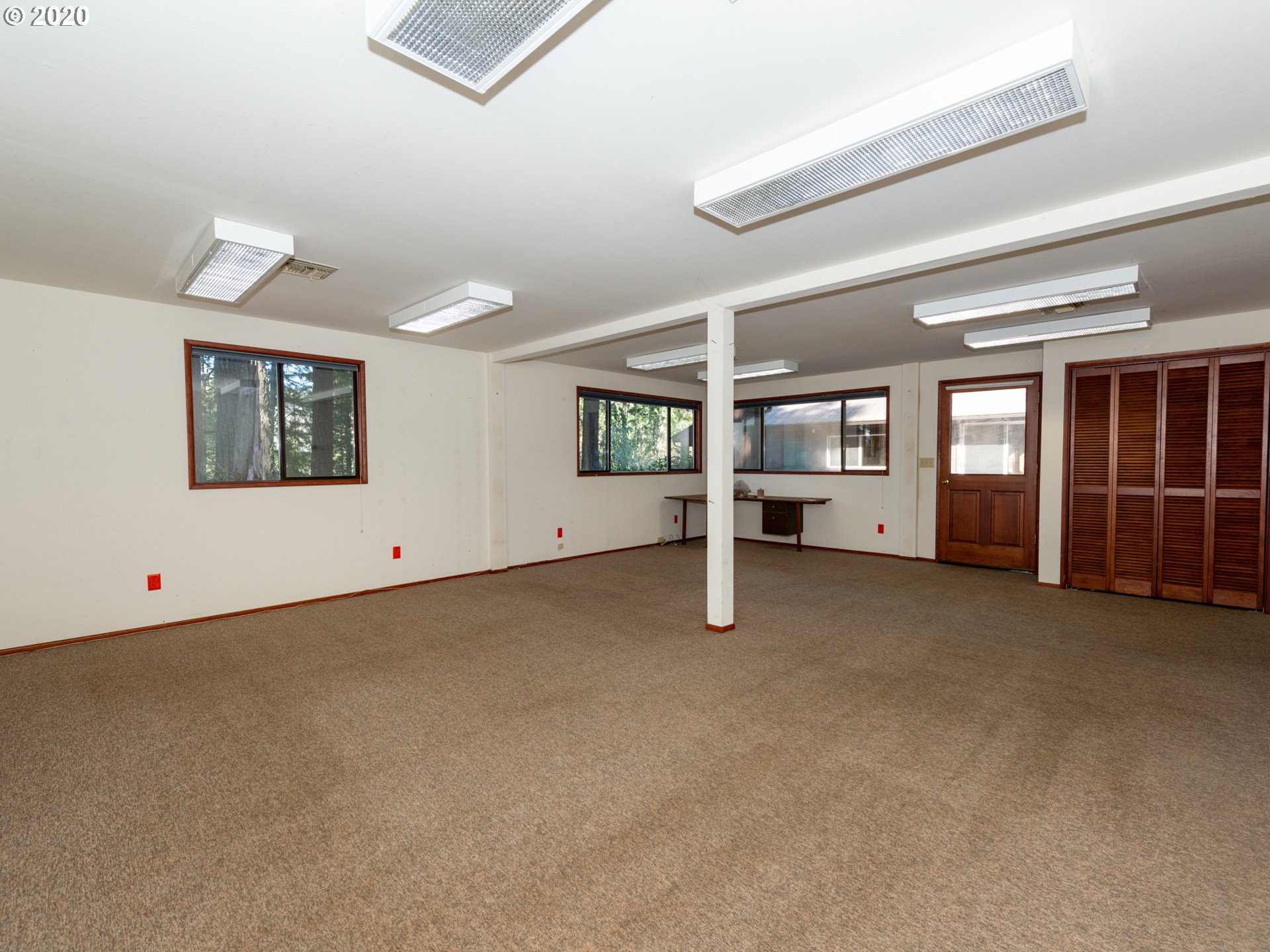40706 Deerhorn Road Springfield, OR 97478 - Photo 23 of 32 Gallery Image 23