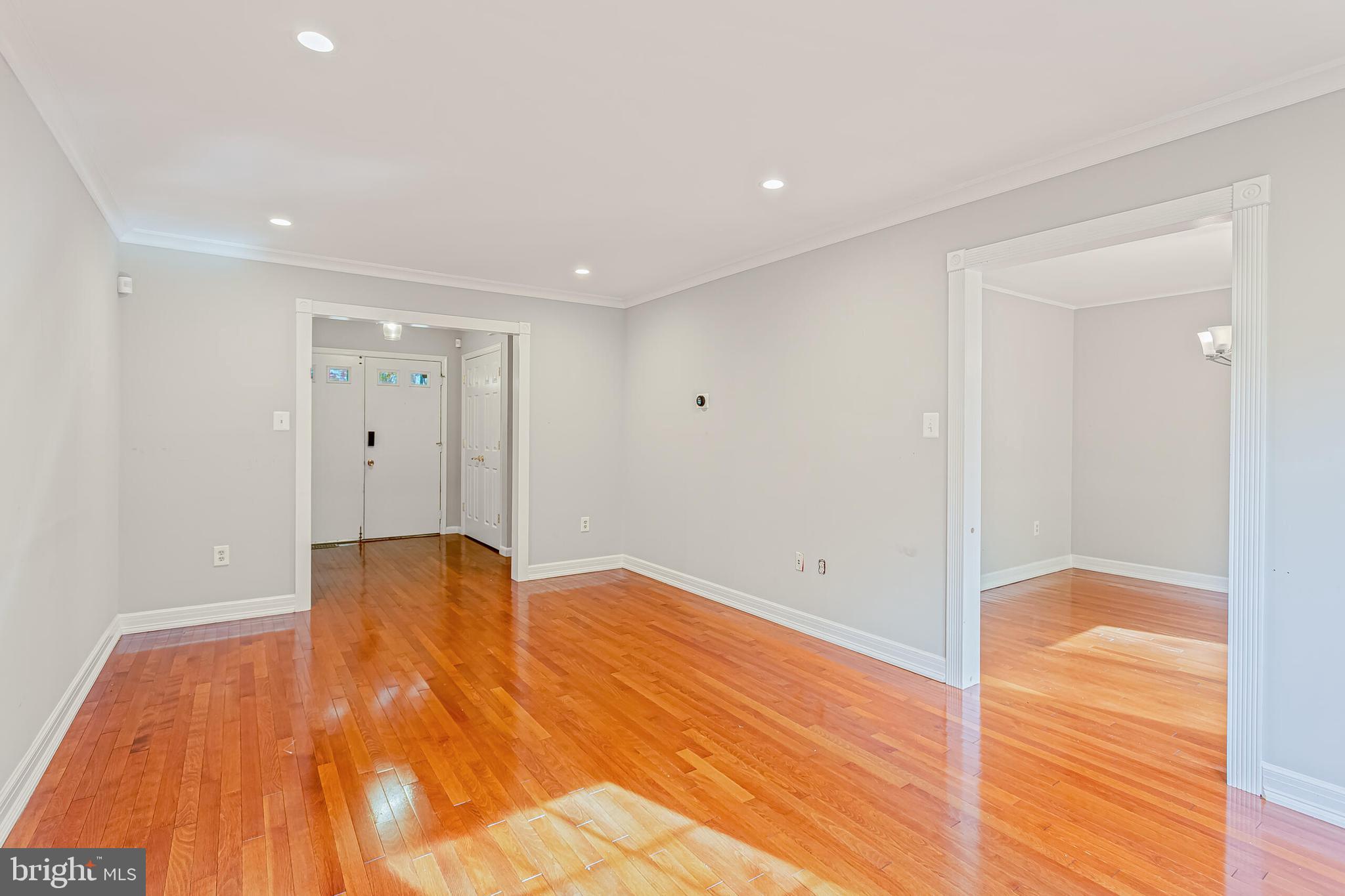 12027 Cheviot Drive Herndon, VA 20170 - Photo 8 of 29 a view of empty room