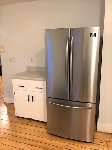 $5,300 | 33 Ann Street, Unit 3, Newport, RI 02840