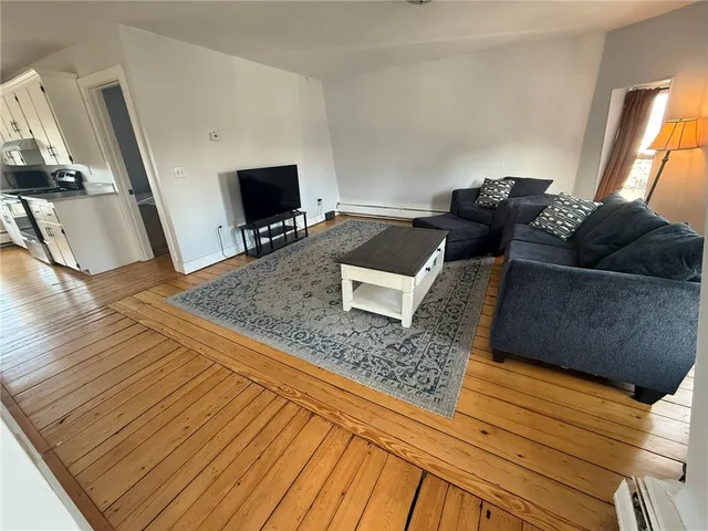 $5,300 | 33 Ann Street, Unit 3, Newport, RI 02840