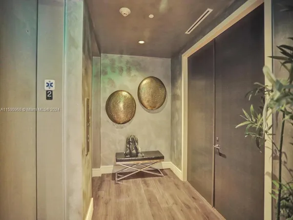 $1,598,000 | 3250 Northeast 188th Street, Unit 207, Aventura, FL 33180