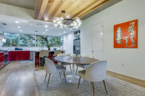 $1,090,000 | 2301 South 5th Street, Unit 5, Austin, TX 78704