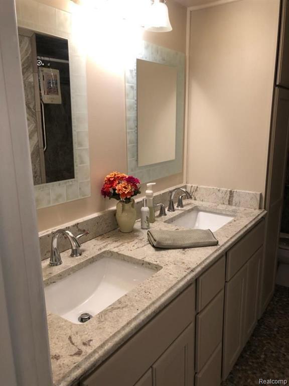 332 Texas Avenue Rochester, MI 48309 - Photo 10 of 28