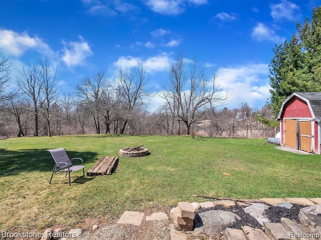 8056 Washburn Road Goodrich, MI 48438 - Photo 41 of 45 41-8056-Washburn-Rd-WindowStill-Real-Estate-Photography-41.jpg