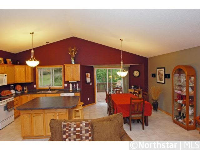 925 River Terrace Street Prescott, WI 54021 - Photo 4 of 15 Gallery Image 4