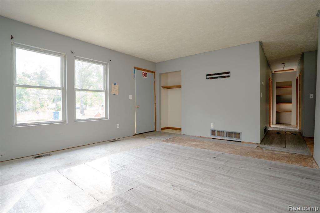 4052 South Harvard Avenue Baldwin, MI 49304 - Photo 14 of 43