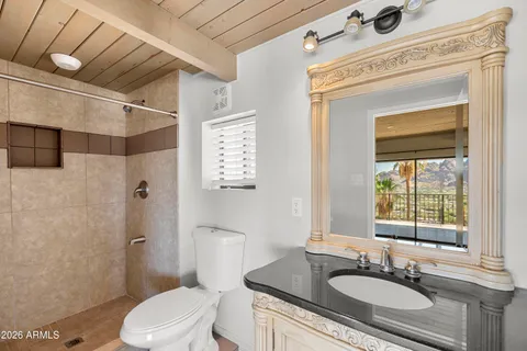 $4,100,000 | 6900 North Highlands Drive, Paradise Valley, AZ 85253