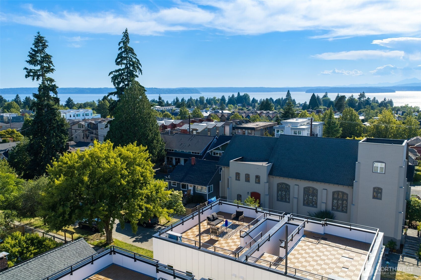 4117 Southwest Juneau Street Seattle, WA 98136 - Photo 31 of 40