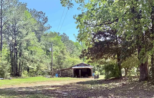 $139,900 | 213 Possum Trot Lane, Pitkin, LA 70656