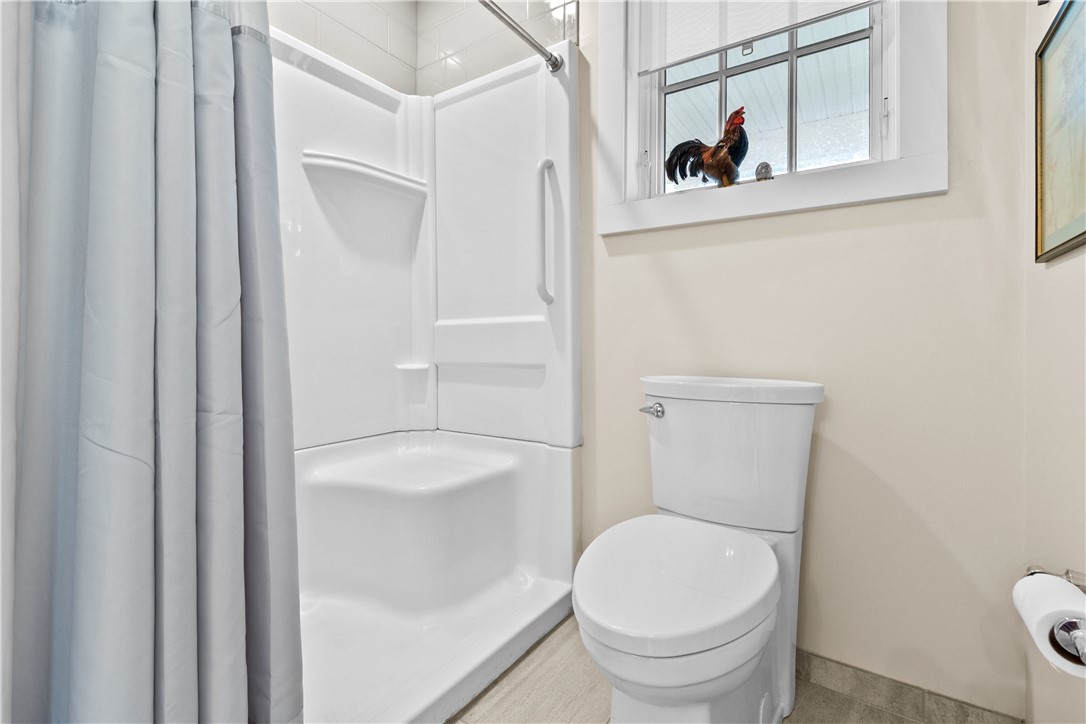 1888 Main Road Tiverton, RI 02878 - Photo 21 of 50