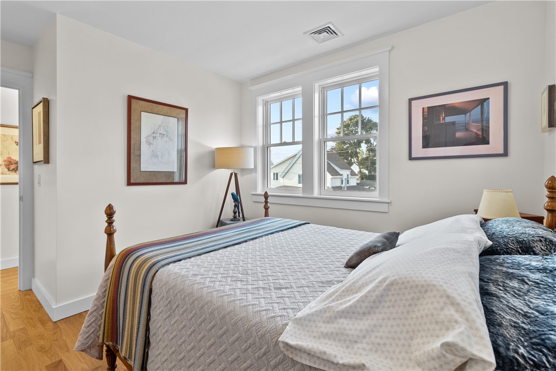 1888 Main Road Tiverton, RI 02878 - Photo 27 of 50