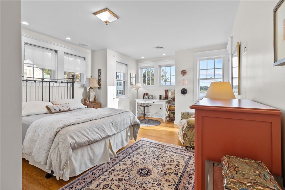 1888 Main Road Tiverton, RI 02878 - Photo 35 of 50