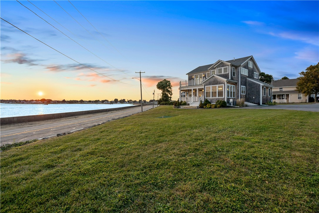 1888 Main Road Tiverton, RI 02878 - Photo 40 of 50