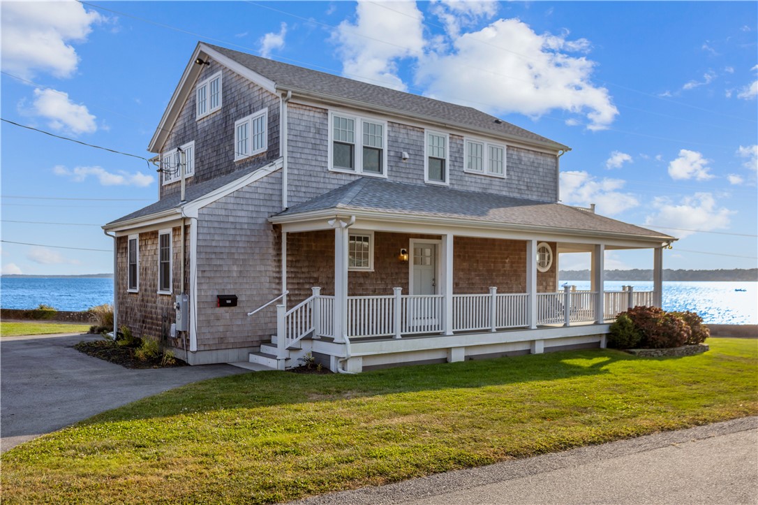 1888 Main Road Tiverton, RI 02878 - Photo 4 of 50