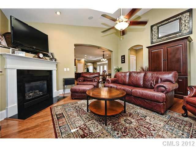 7216 Firespike Road Charlotte, NC 28277 - Photo 7 of 16 Gallery Image 7