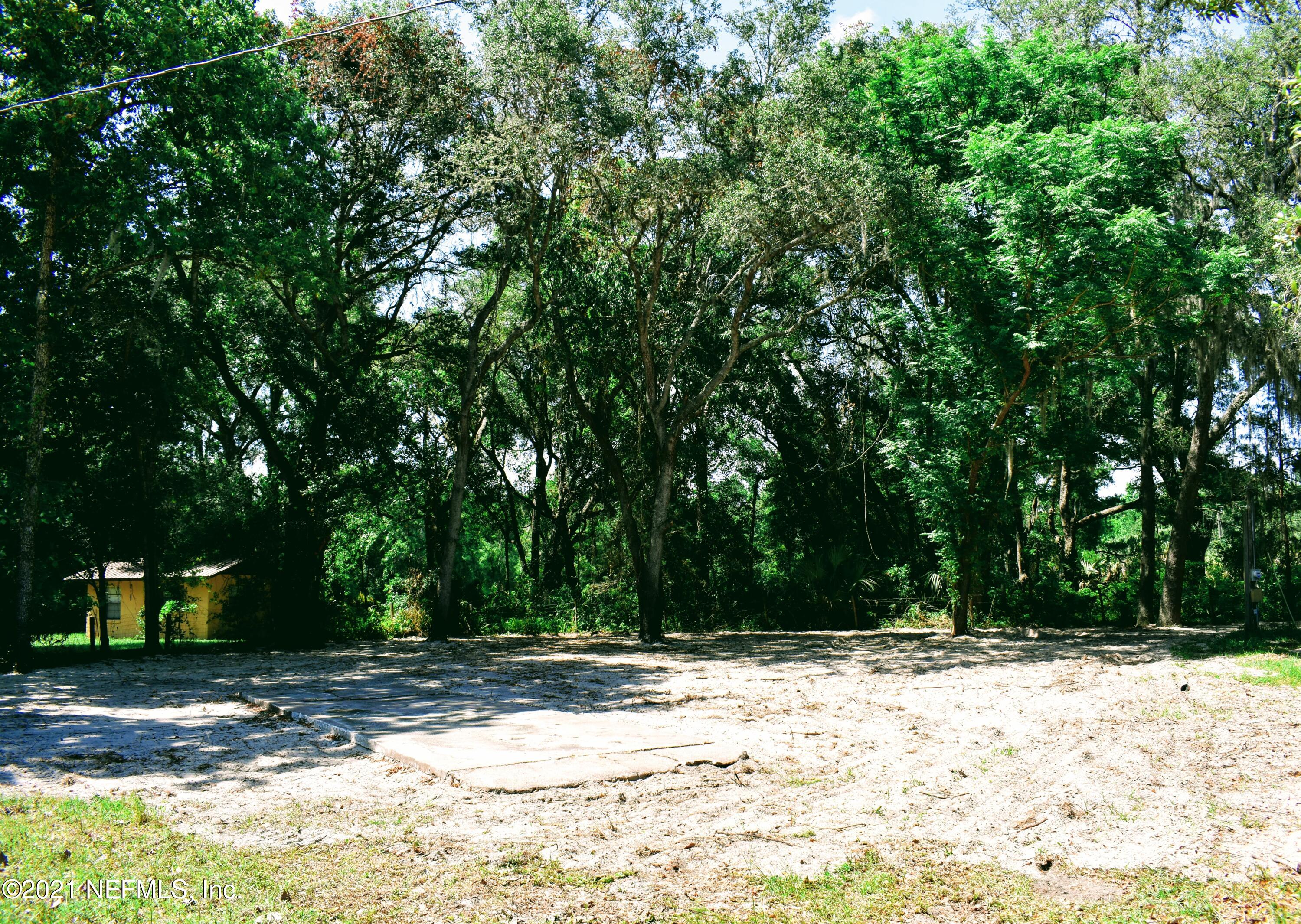 110 Cable Tower Road Palatka, FL 32177 - Photo 4 of 12 DSC_0008