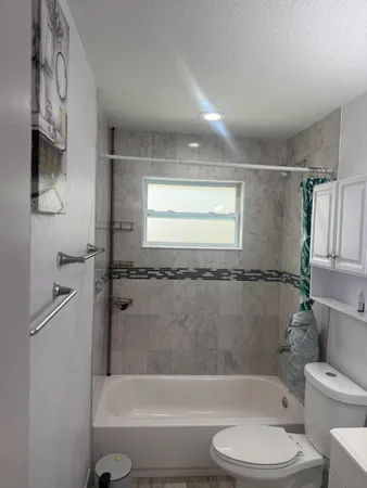 $2,000 | 4857 Weymouth Street, Lake Worth, FL 33463
