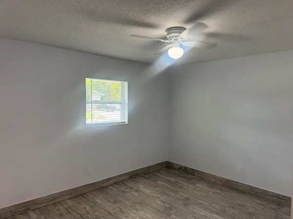 $2,000 | 4857 Weymouth Street, Lake Worth, FL 33463