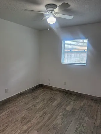 $2,000 | 4857 Weymouth Street, Lake Worth, FL 33463