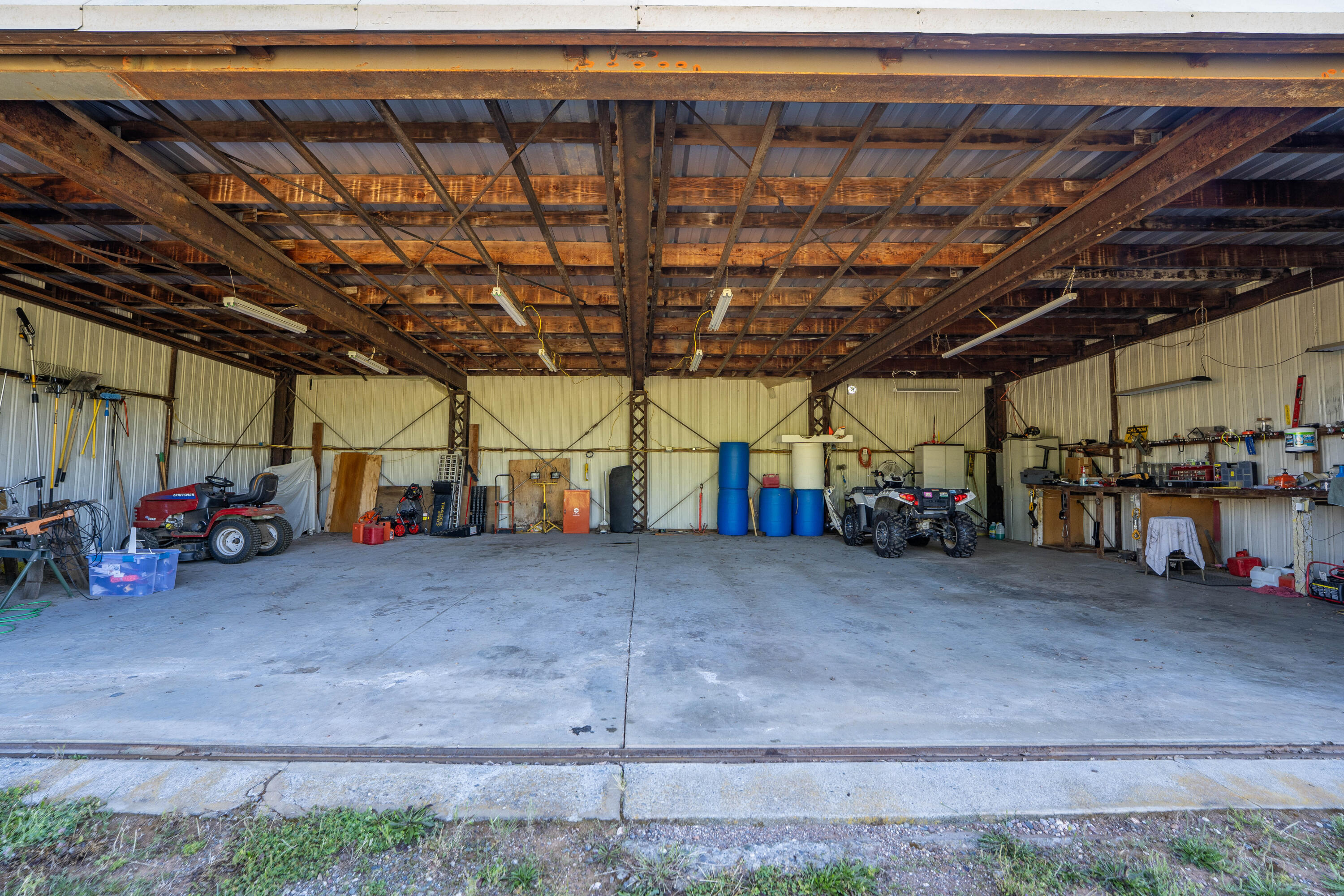 13220 Aztec Lane Red Bluff, CA 96080 - Photo 41 of 56 Hanger 1