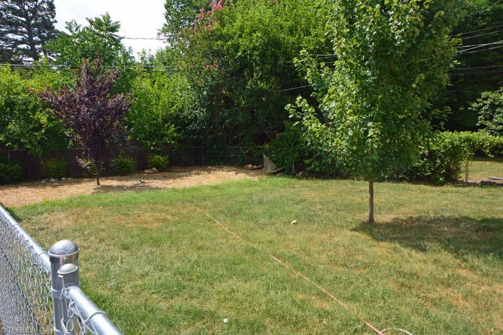 717 Forrest Street High Point, NC 27262 - Photo 4 of 22 Gallery Image 4
