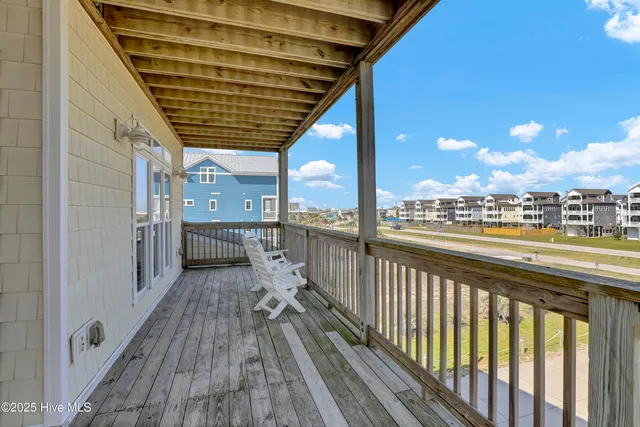 $2,995,000 | 116 Scotch Bonnet Drive, North Topsail Beach, NC 28460