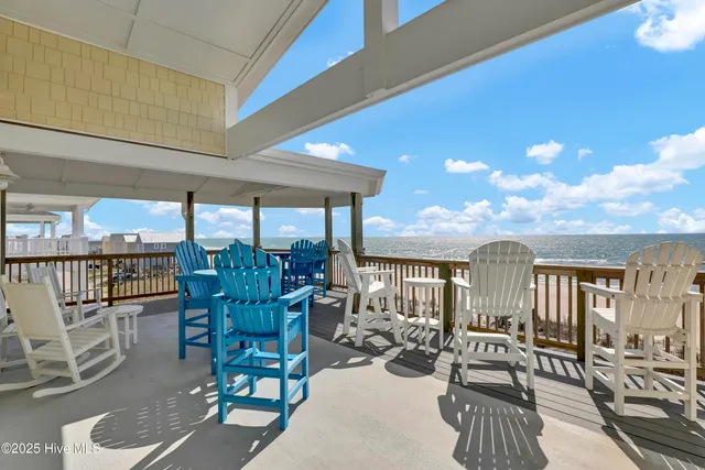 $2,995,000 | 116 Scotch Bonnet Drive, North Topsail Beach, NC 28460