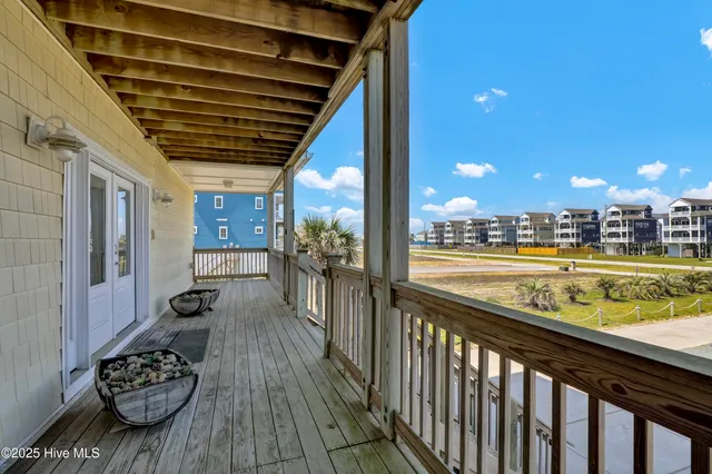 $2,995,000 | 116 Scotch Bonnet Drive, North Topsail Beach, NC 28460