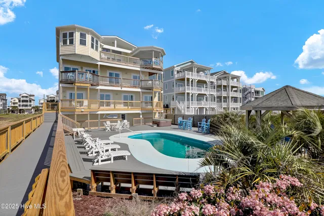 $2,995,000 | 116 Scotch Bonnet Drive, North Topsail Beach, NC 28460
