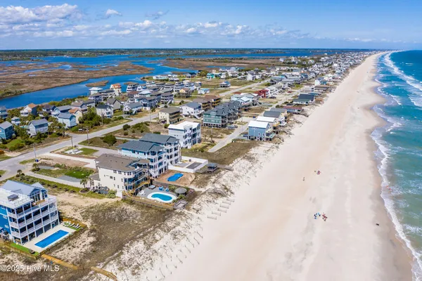 $2,995,000 | 116 Scotch Bonnet Drive, North Topsail Beach, NC 28460