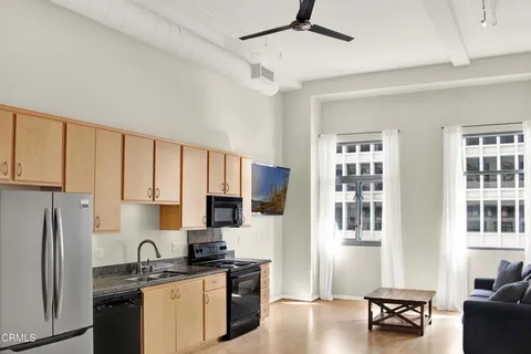 $499,000 | 175 South Lake Avenue, Unit 406, Pasadena, CA 91101