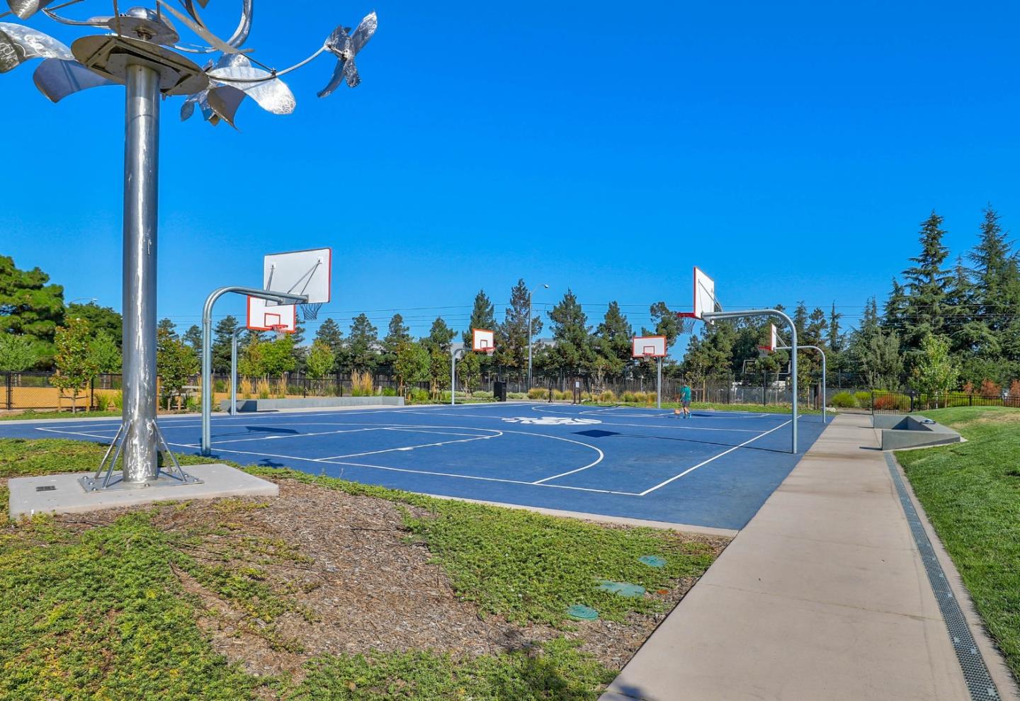 3856 Domain Way Mountain View, CA 94043 - Photo 36 of 39 a view of a city