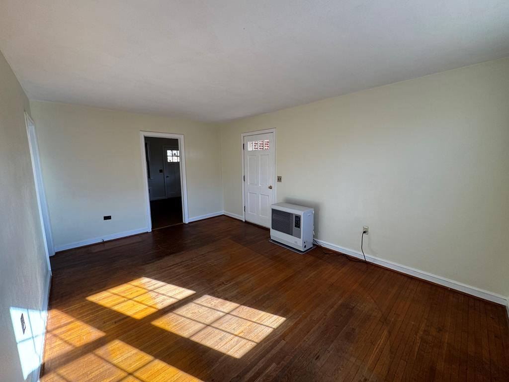 318 West Blue Ridge Street Stuart, VA 24171 - Photo 11 of 39 Gallery Image 11