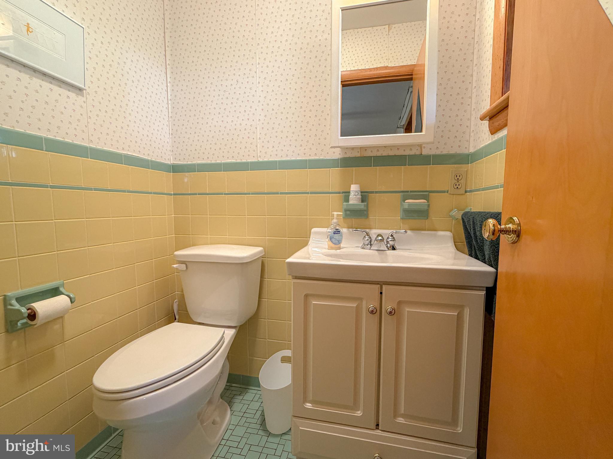 1771 Upper Snake Spring Road Everett, PA 15537 - Photo 23 of 62 Half bath - master BR