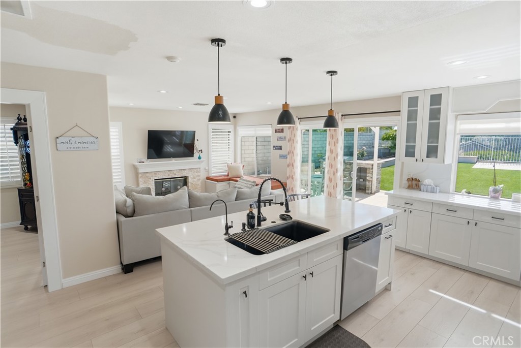 25550 Longfellow Place Stevenson Ranch, CA 91381 - Photo 9 of 30 a kitchen with counter top space